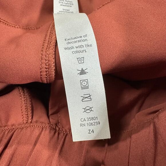 Lululemon On The Fly 7/8 Pant Rustic Clay Women's Sz 4 Excellent Used Condition - Picture 6 of 11